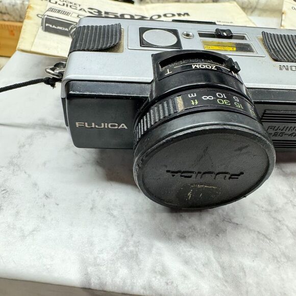 VINTAGE POCKET FUJICA ~ 350 ZOOM ~ FILM CAMERA with FLASH & INSTRUCTIONS - Picture 5 of 14